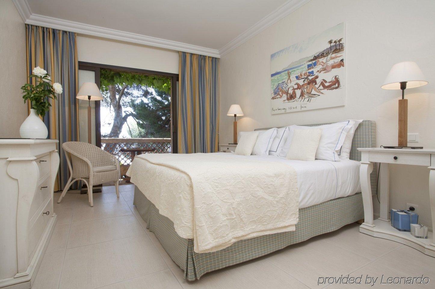 Regourd Hotel