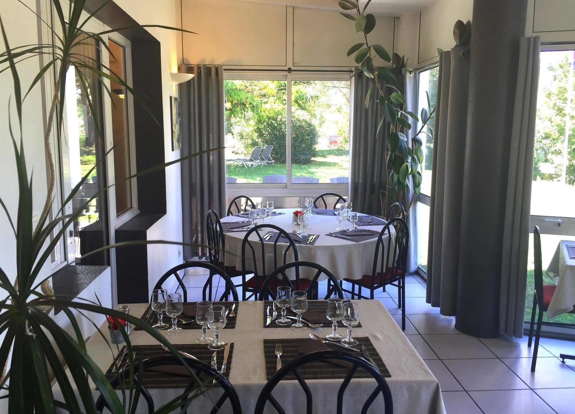 Regourd Hotel